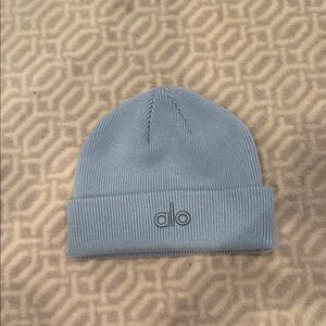 ALO Yoga Women’s Celestial Blue Knit Beanie NWT